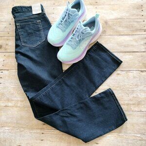 Eddie Bauer Curvy Straight Leg Jeans 10S Dark Wash Slimming 30x30.5 Stretch NWT